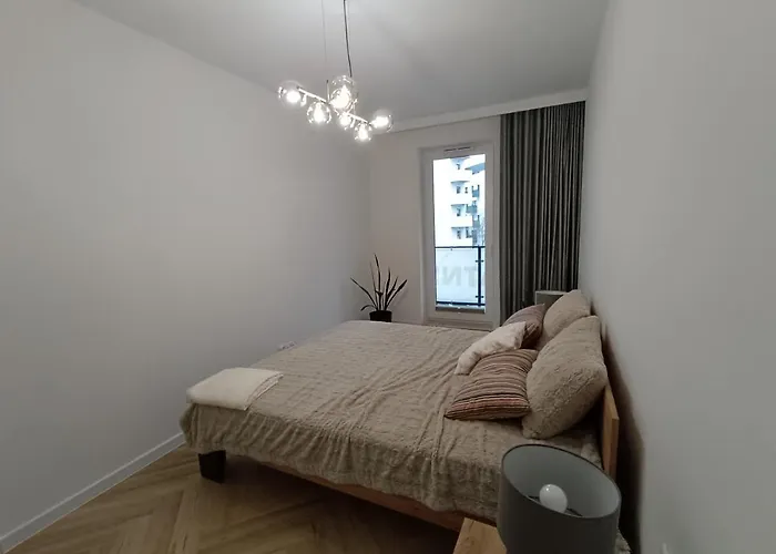 Do Poznania Self Check-in 24h, Free Parking